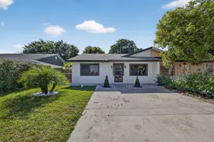 3900 Kenas St, West Palm Beach, FL 33403 - Photo 1