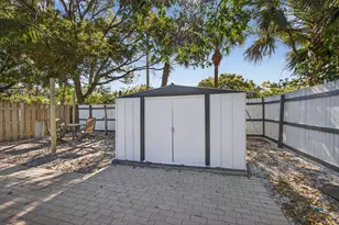 3900 Kenas St, West Palm Beach, FL 33403 - Photo 49