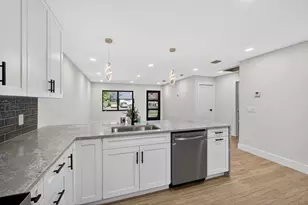 3900 Kenas St, West Palm Beach, FL 33403 - Photo 15