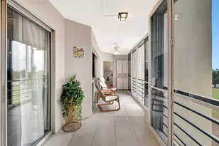 3951 Via Poinciana, Lake Worth, FL 33467 - Photo 9