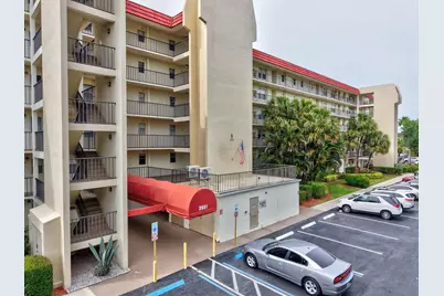 3951 Via Poinciana #415, Lake Worth, FL 33467 - Photo 29
