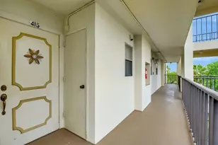 3951 Via Poinciana, Lake Worth, FL 33467 - Photo 21