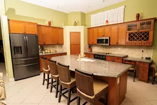 8601 Via Grande E, Wellington, FL 33411 - Photo 5