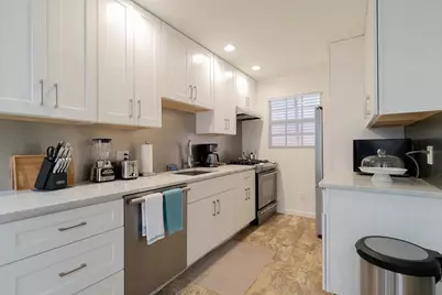 616 Claremore Drive, West Palm Beach, FL 33401 - Photo 9