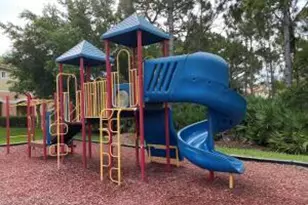 5024 SE Mariner Garden Cir, Stuart, FL 34997 - Photo 13