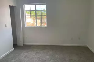 5024 SE Mariner Garden Cir, Stuart, FL 34997 - Photo 9