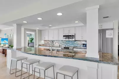 1133 W Ocean Drive #17, Key Colony Beach, FL 33050 - Photo 7