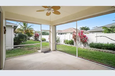 222 SW Manatee Springs Way, Port Saint Lucie, FL 34986 - Photo 33