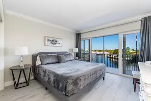 390 N Federal Hwy, Deerfield Beach, FL 33441 - Photo 11