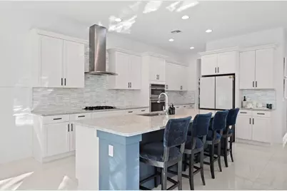 7037 Edison Place, Palm Beach Gardens, FL 33418 - Photo 13