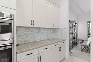 7037 Edison Pl, Palm Beach Gardens, FL 33418 - Photo 17