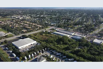 3775 SE Jennings Road, Port Saint Lucie, FL 34952 - Photo 13