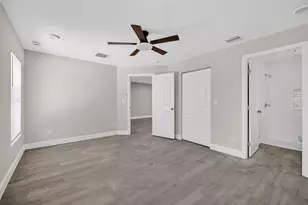 706 Dundas Ct, Fort Pierce, FL 34950 - Photo 19