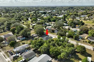 706 Dundas Ct, Fort Pierce, FL 34950 - Photo 31