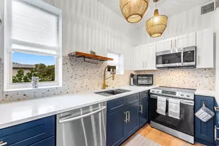 709 SW 9th Ct, Delray Beach, FL 33444 - Photo 11