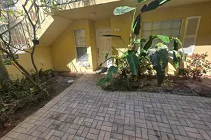 1105 Lake Shore Dr, Lake Park, FL 33403 - Photo 23