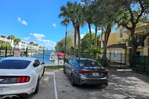 1105 Lake Shore Dr, Lake Park, FL 33403 - Photo 19