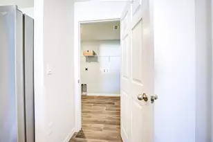 573 SW Bayshore Blvd, Port Saint Lucie, FL 34984 - Photo 41