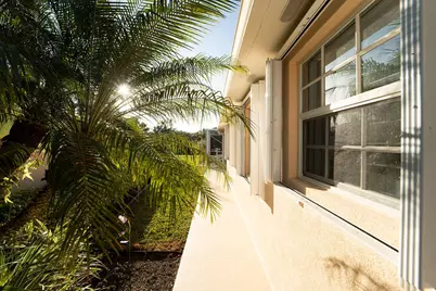 8544 SE Retreat Drive, Hobe Sound, FL 33455 - Photo 5