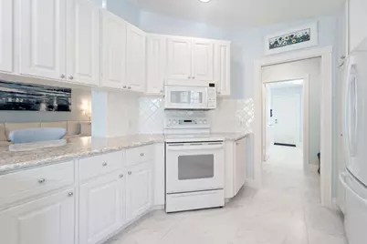 8544 SE Retreat Drive, Hobe Sound, FL 33455 - Photo 15