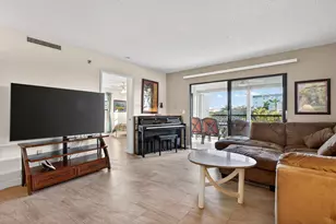 2240 N Cypress Bend Dr, Pompano Beach, FL 33069 - Photo 11