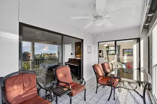 2240 N Cypress Bend Dr, Pompano Beach, FL 33069 - Photo 23