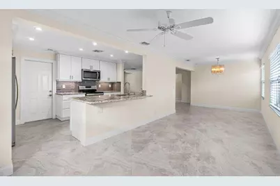 2096 SW 13th Terrace, Boynton Beach, FL 33426 - Photo 9