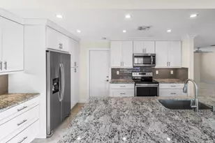 2096 SW 13th Terrace, Boynton Beach, FL 33426 - Photo 11