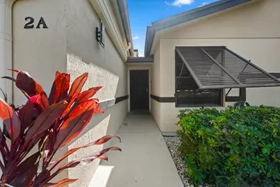 2 Ridge Pointe Drive #A, Boynton Beach, FL 33435 - Photo 3