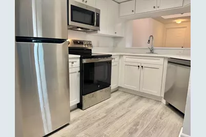 2725 Anzio Court #304, Palm Beach Gardens, FL 33410 - Photo 3