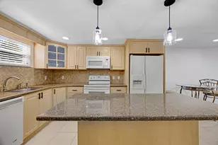 92550 Overseas Hwy, Tavernier, FL 33070 - Photo 7