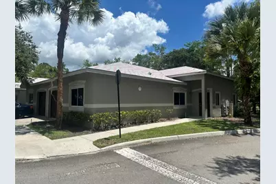 220 Crestwood Circle #106, Royal Palm Beach, FL 33411 - Photo 5