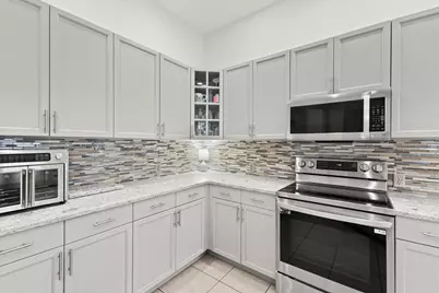 7571 Greenville Circle, Lake Worth, FL 33467 - Photo 11