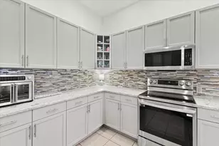 7571 Greenville Cir, Lake Worth, FL 33467 - Photo 11