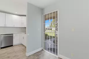 270 High Point Blvd, Boynton Beach, FL 33435 - Photo 5