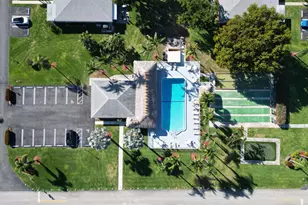 270 High Point Blvd, Boynton Beach, FL 33435 - Photo 37