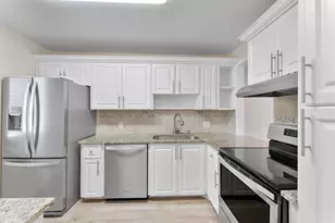 4381 Trevi Ct, Lake Worth, FL 33467 - Photo 7