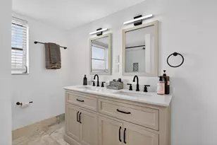 3960 Oaks Clubhouse Dr, Pompano Beach, FL 33069 - Photo 25