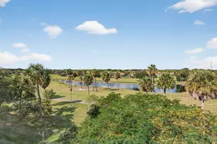 3960 Oaks Clubhouse Dr, Pompano Beach, FL 33069 - Photo 37