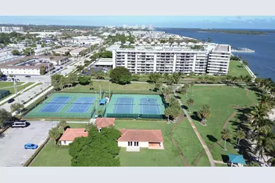 801 Lake Shore Drive #405, Lake Park, FL 33403 - Photo 25