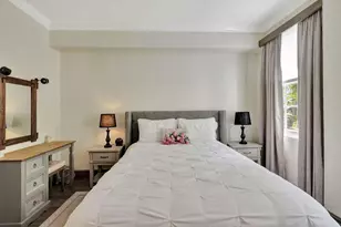 235 E Sunrise Ave, Palm Beach, FL 33480 - Photo 9