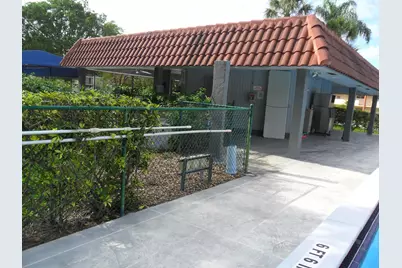 681 S Hollybrook Drive #105, Pembroke Pines, FL 33025 - Photo 21