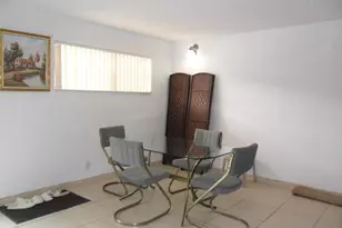 681 S Hollybrook Dr, Pembroke Pines, FL 33025 - Photo 17