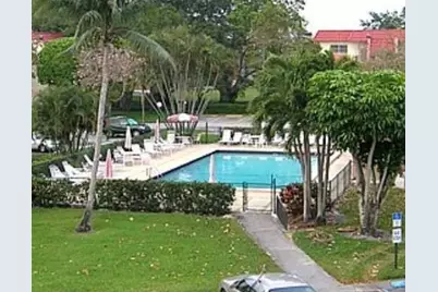 681 S Hollybrook Drive #105, Pembroke Pines, FL 33025 - Photo 23