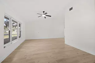 218 Las Palmas St, Royal Palm Beach, FL 33411 - Photo 9