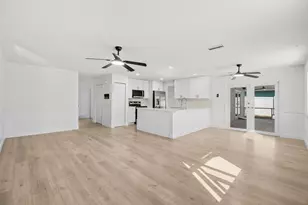 218 Las Palmas St, Royal Palm Beach, FL 33411 - Photo 13