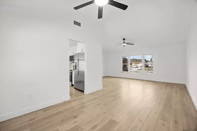 218 Las Palmas Street, West Palm Beach, FL 33411 - Photo 11