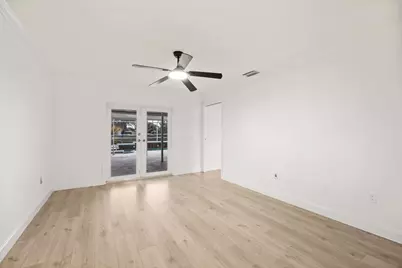 218 Las Palmas Street, West Palm Beach, FL 33411 - Photo 21