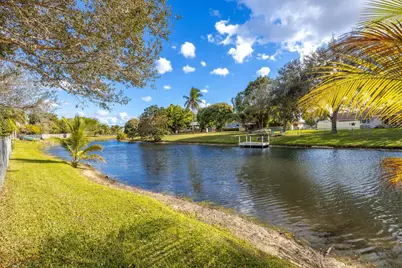 218 Las Palmas Street, West Palm Beach, FL 33411 - Photo 43