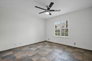 11 Dorchester Cir, Palm Beach Gardens, FL 33418 - Photo 13